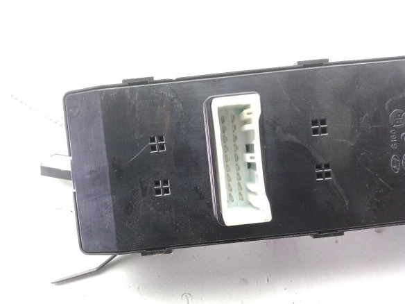 299158100 MANDO ELEVALUNAS PUERTA LAT DEL IZQ KIA OPTIMA |Desguaces La Cabaña