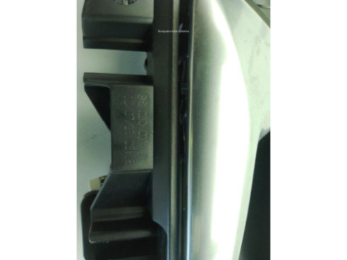 98000001W MANILLA PUERTA LAT DEL IZQ INT OPEL CROSSLAND X (P17)|Desguaces La Cabaña