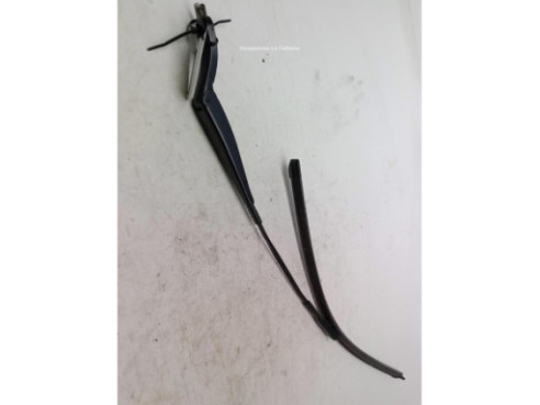 3909979 BRAZO LIMPIAPARABRISAS DEL IZQ OPEL CROSSLAND X (P17)|Desguaces La Cabaña