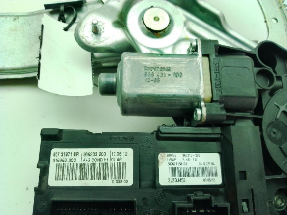 807212569R ELEVALUNAS PUERTA LAT DEL IZQ RENAULT GRAND SCENIC III (JZ0/1_)|Desguaces La Cabaña