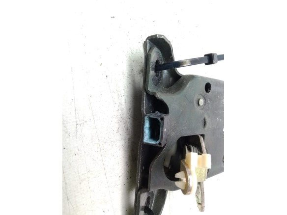8P3827505 CERRADURA PORTON / TAPA MALETA AUDI A3 (8P1)|Desguaces La Cabaña