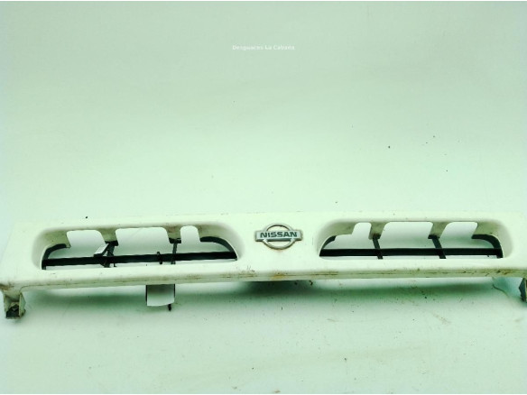623100F000 REJILLA / CALANDRA NISSAN TERRANO II (R20)|Desguaces La Cabaña