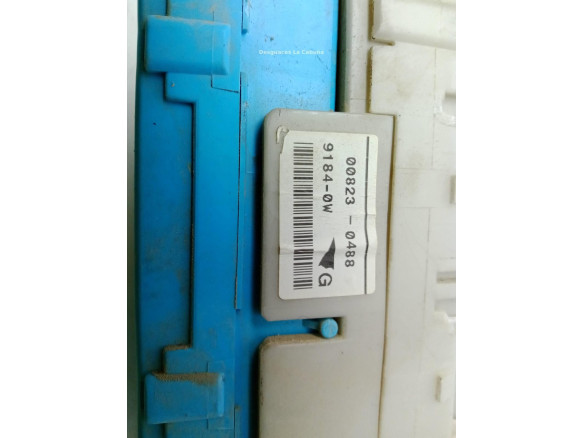 008230488 CAJA FUSIBLES INTERIOR (BSI) MITSUBISHI MONTERO IV (V8_W, V9_W)|Desguaces La Cabaña