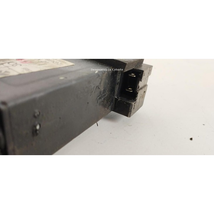 3011B7 ELEVALUNAS PUERTA LAT DEL IZQ PEUGEOT 205 I (741A/C) |Desguaces La Cabaña