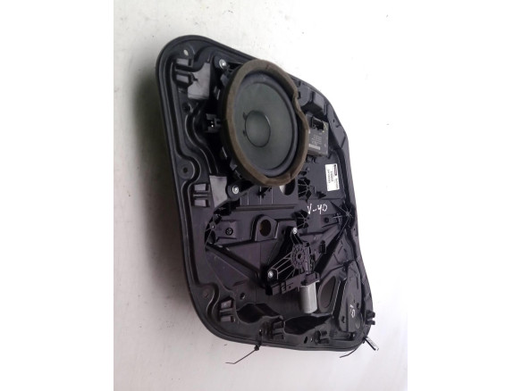 ELEVALUNAS PUERTA LAT TRA DER VOLVO V40 Fastback (525, 526)|Desguaces La Cabaña