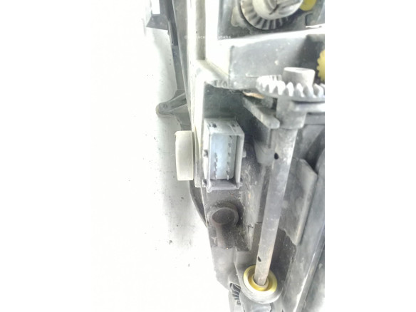 93189358 FARO DERECHO OPEL CORSA D (S07)|Desguaces La Cabaña