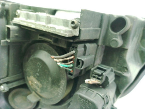 7701064405 FARO DERECHO RENAULT ESPACE IV (JK0/1_)|Desguaces La Cabaña