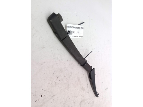 6429GN BRAZO LIMPIAPARABRISAS TRA PORTÓN PEUGEOT 5008|Desguaces La Cabaña