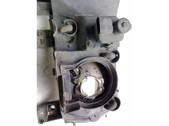 FARO IZQUIERDO RENAULT MASTER II Furgón (FD)|Desguaces La Cabaña
