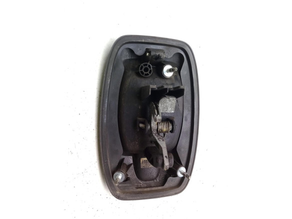 MANILLA PUERTA LAT DEL DER EXT IVECO DAILY VI Furgón|Desguaces La Cabaña