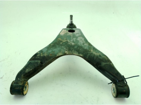 5801564315 BRAZO SUSPENSION DEL DER INF IVECO DAILY VI Furgón|Desguaces La Cabaña