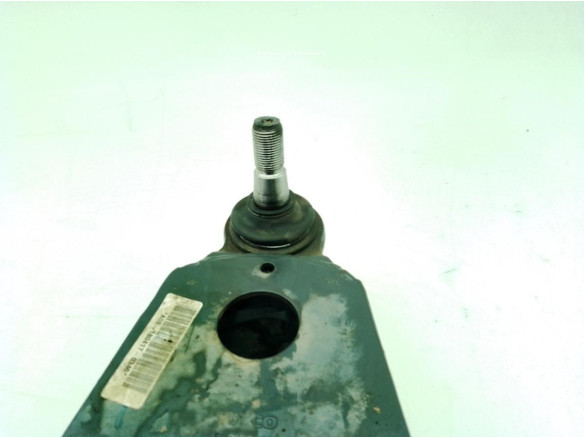 5801564315 BRAZO SUSPENSION DEL DER INF IVECO DAILY VI Furgón|Desguaces La Cabaña