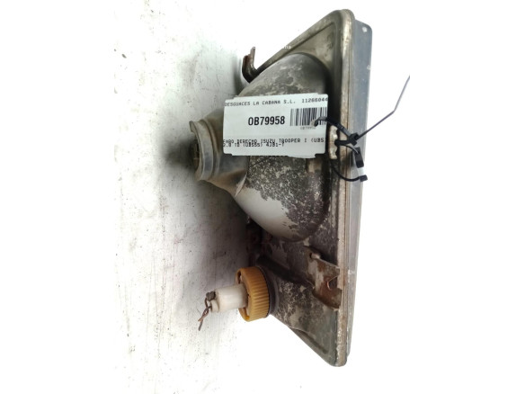 FARO DERECHO ISUZU TROOPER I (UBS)|Desguaces La Cabaña