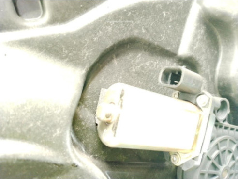 0000071732828 ELEVALUNAS PUERTA LAT DEL DER LANCIA YPSILON (843_)|Desguaces La Cabaña