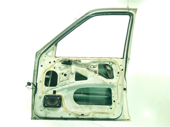 PUERTA LAT DEL DER NISSAN TERRANO II (R20)|Desguaces La Cabaña