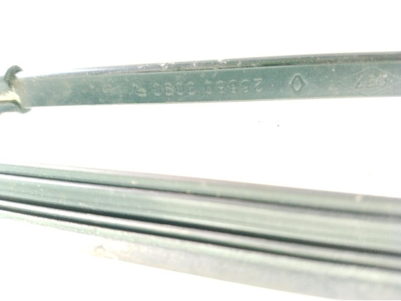 288865752R BRAZO LIMPIAPARABRISAS DEL DER RENAULT WIND (E4M_)|Desguaces La Cabaña