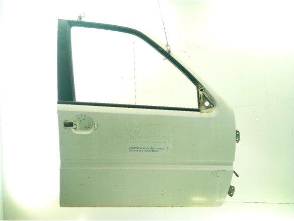 PUERTA LAT DEL DER NISSAN TERRANO II (R20)|Desguaces La Cabaña