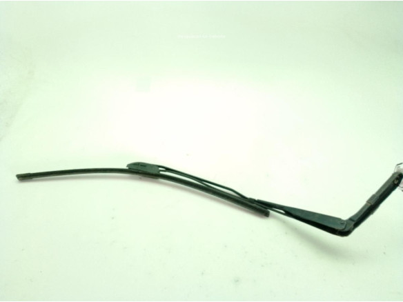 7701055721 BRAZO LIMPIAPARABRISAS DEL DER RENAULT MASTER II Furgón (FD)|Desguaces La Cabaña