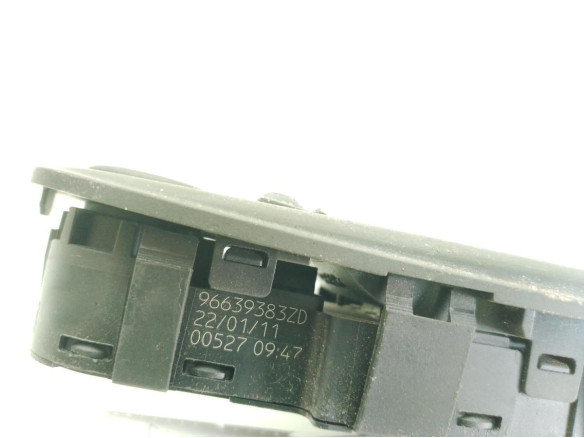 96639383ZD MANDO ELEVALUNAS PUERTA LAT DEL IZQ CITROEN C4 Grand Picasso I (UA_)|Desguaces La Cabaña