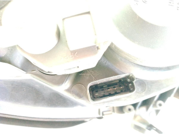FARO DERECHO NISSAN PRIMERA Hatchback (P12)|Desguaces La Cabaña