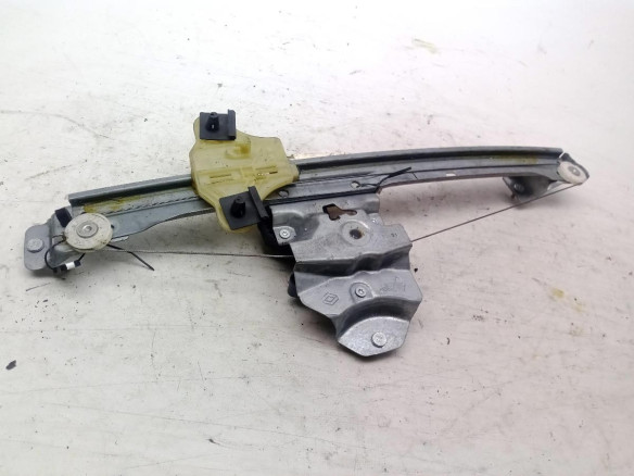 ELEVALUNAS PUERTA LAT DEL IZQ RENAULT CLIO IV (BH_)|Desguaces La Cabaña