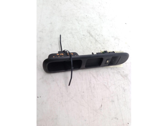 MANDO ELEVALUNAS PUERTA LAT DEL DER PEUGEOT 5008|Desguaces La Cabaña