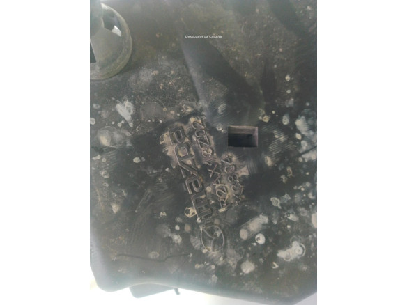 R2AX13Z02 CAJA FILTRO AIRE MAZDA CX-7 (ER)|Desguaces La Cabaña