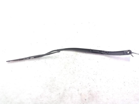 983100X000  BRAZO LIMPIAPARABRISAS DEL DER HYUNDAI i10 (PA) |Desguaces La Cabaña