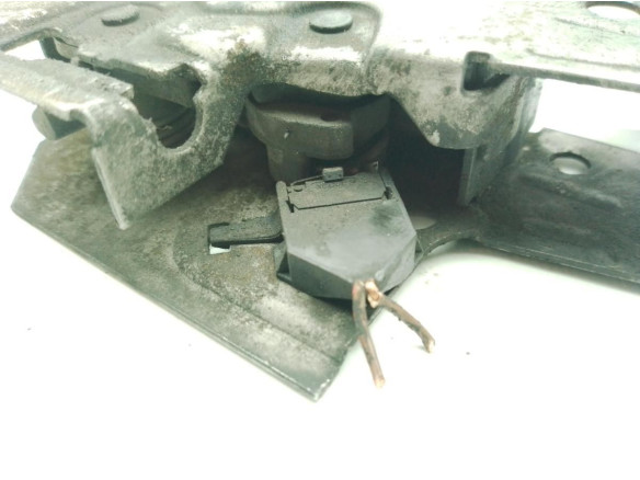 1T0823509C CERRADURA CAPO VW CADDY III Furgón (2KA, 2KH, 2CA, 2CH)|Desguaces La Cabaña