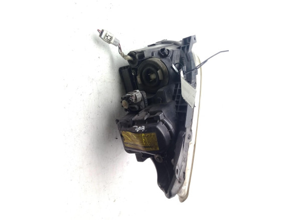 FARO DERECHO TOYOTA AVENSIS (_T25_)|Desguaces La Cabaña