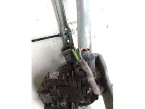 8E1955119 MOTOR LIMPIAPARABRISAS DEL SEAT EXEO (3R2)|Desguaces La Cabaña