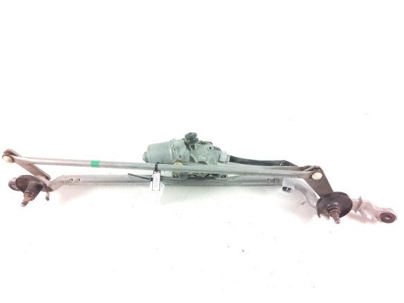 8511060530 MOTOR LIMPIAPARABRISAS DEL TOYOTA LAND CRUISER PRADO (_J15_) |Desguaces La Cabaña