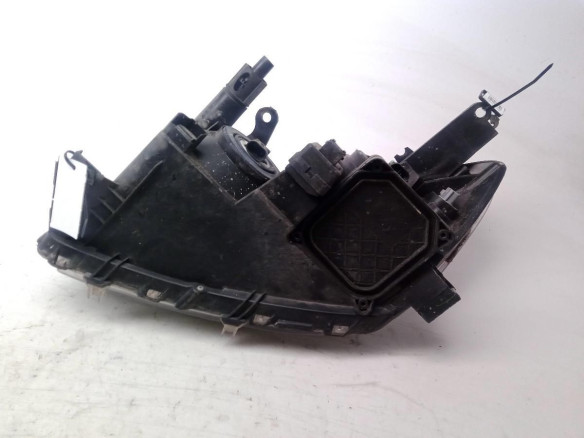 8113042311 FARO DERECHO TOYOTA RAV 4 III (_A3_)|Desguaces La Cabaña