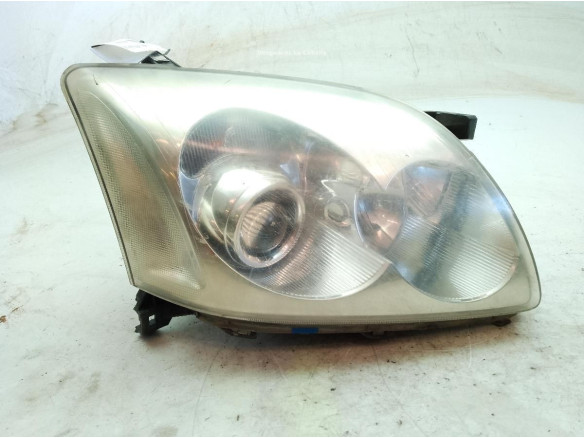 FARO DERECHO TOYOTA AVENSIS (_T25_)|Desguaces La Cabaña