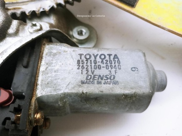 857104200 ELEVALUNAS PUERTA LAT TRA IZQ TOYOTA RAV 4 II (_A2_) |Desguaces La Cabaña