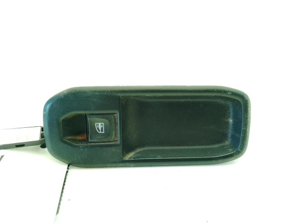 254218614R MANDO ELEVALUNAS PUERTA LAT DEL DER DACIA DUSTER Furgón|Desguaces La Cabaña
