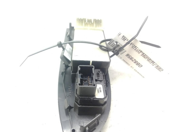 MANDO ELEVALUNAS PUERTA LAT DEL IZQ SUZUKI GRAND VITARA II (JT, TE, TD)|Desguaces La Cabaña