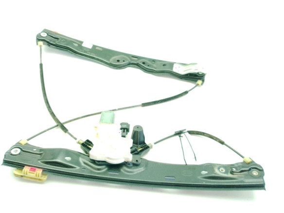 LR165908 , FK7223200AC ELEVALUNAS PUERTA LAT DEL DER LAND ROVER DISCOVERY SPORT (L550)|Desguaces La Cabaña