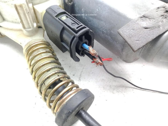 ELEVALUNAS PUERTA LAT TRA IZQ BMW 5 (E39)|Desguaces La Cabaña