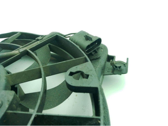 24467442 ELECTROVENTILADOR OPEL ASTRA H (A04)|Desguaces La Cabaña