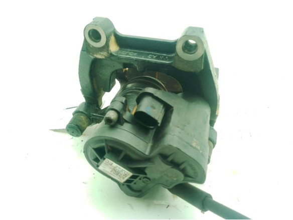 8V0615423E PINZA TRA IZQ SEAT LEON ST (5F8)|Desguaces La Cabaña