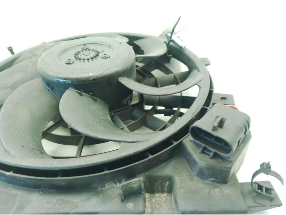 0130303960 ELECTROVENTILADOR OPEL ASTRA H (A04)|Desguaces La Cabaña