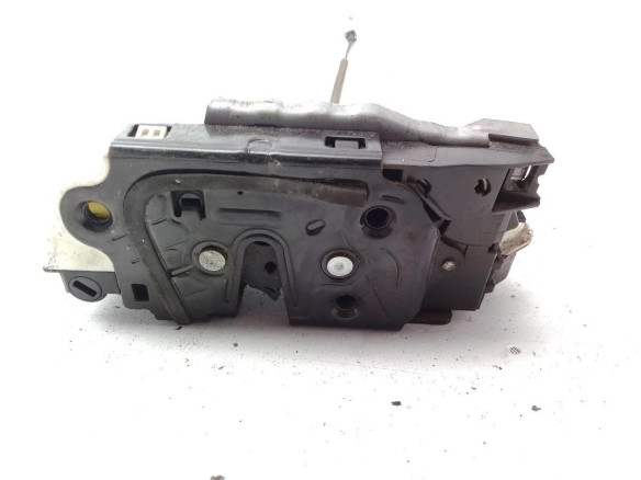 5K1837016B CERRADURA PUERTA LAT DEL DER VW JETTA IV (162, 163)|Desguaces La Cabaña