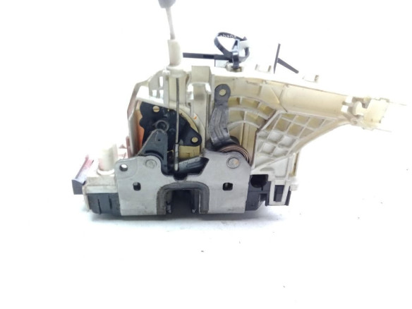CERRADURA PUERTA LAT DEL IZQ VW CRAFTER 30-50 Furgón (2E_)|Desguaces La Cabaña