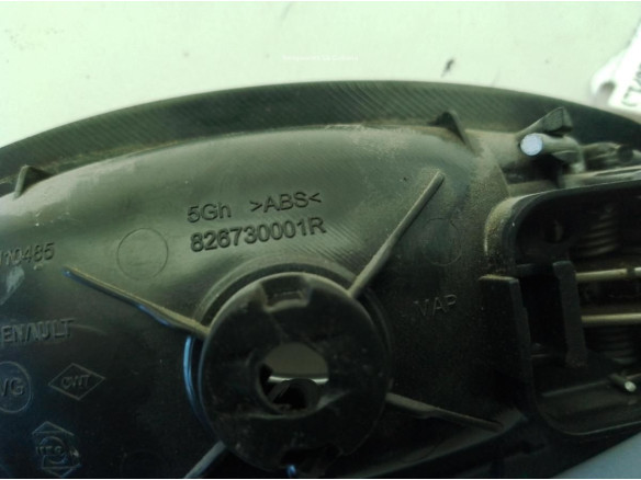 826730001R MANILLA PUERTA LAT DEL IZQ INT RENAULT GRAND SCENIC III (JZ0/1_)|Desguaces La Cabaña