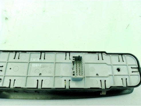 807205115R ELEVALUNAS PUERTA LAT DEL DER RENAULT GRAND SCENIC III (JZ0/1_)|Desguaces La Cabaña 2
