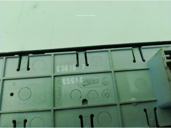 809640047R MANDO ELEVALUNAS PUERTA LAT DEL IZQ RENAULT GRAND SCENIC III (JZ0/1_)|Desguaces La Cabaña