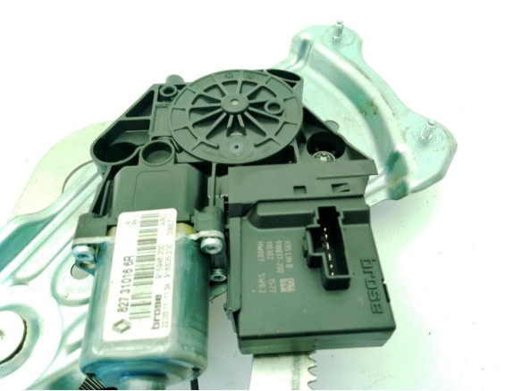 827216769R ELEVALUNAS PUERTA LAT TRA IZQ RENAULT GRAND SCENIC III (JZ0/1_)|Desguaces La Cabaña