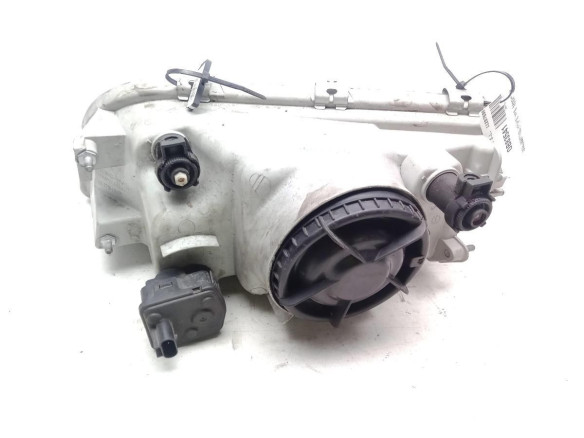 3345703 FARO DERECHO VOLVO V40 Ranchera familiar (645)|Desguaces La Cabaña