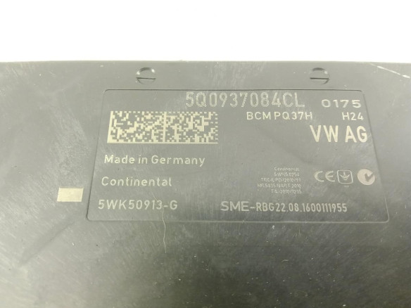 5Q0937084CL CENTRALITA MULTIFUNCION SEAT LEON (5F1) |Desguaces La Cabaña